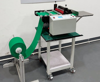 Machine de découpe de précision de rouleaux en feuilles pour le traitement continu des matériaux en rouleaux non tissés