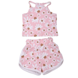 Ensemble pyjama personnalisable en tissu doux imprimé léopard pour bébés filles, avec bretelles et volants, vente en gros, conception sur mesure - Product Image 4