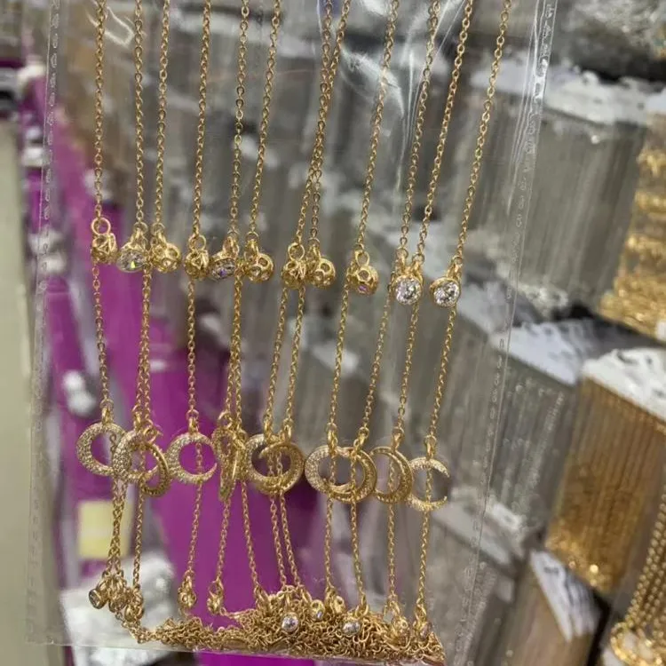 Tobillera enchapada en oro de 18 k para mujer, joyería de aleación de cobre, dijes, diferentes estilos y diferentes precios, A01 Xuping