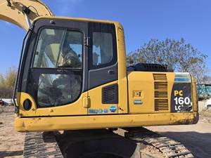 Excavadora Komatsu PC160-8 con pintura original, excavadora de cadenas Komatsu PC 160-8 de segunda mano disponible para venta inmediata. - Product Image 4