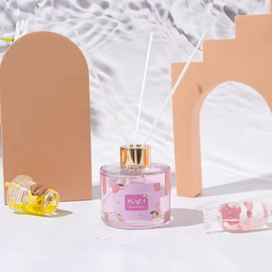 Aikun - Juego de Difusor de Aromas de Lavanda Hecho a Mano con Vidrio Libre de BPA, Capacidad de 100 ml, Fragancia Duradera, con Varillas y Aceite - Product Image 3