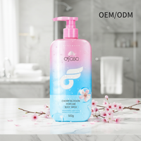 Gel Douche Hydratant et Nourrissant à la Fleur de Cerisier, Moussant, aux Acides Aminés et Vitamine E, Parfumé, Nettoyant Corporel 500g