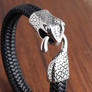 Venta al por mayor serpiente animal accesorio de cuero natural pulsera de joyería brazaletes de acero inoxidable pitón encanto brazalete para hombres - Product Image 5