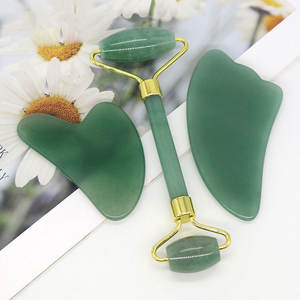 ชุดโรลเลอร์หยกกัวชาคริสตัลสีเขียวสำหรับนวดหน้า - Product Image 1