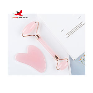 Ensemble de rouleau de jade pour le visage en pierre de cristal à prix bas pour l'approvisionnement mixte, soin de la peau, anti-âge, massage facial, élimination des rides, Gua Sha - Product Image 1