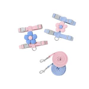 Offre Spéciale de haute qualité et de sécurité laisse de chat fleur laisse pour animaux de compagnie en forme de I ensemble laisse de petit chien applicable - Product Image 5