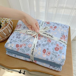 Set Quattro Pezzi in Cotone Lavato Ecologico Personalizzato con Effetto Stropicciato, Stile Coreano con Piccoli Motivi Floreali, Nuova Copripiumino e <span class=keywords><strong>Lenzuola</strong></span> - Product Image 3