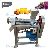 Professionele, zeer efficiënte industriële koudgeperste fruitsap-schroefpers, groentepers en sapdispenser