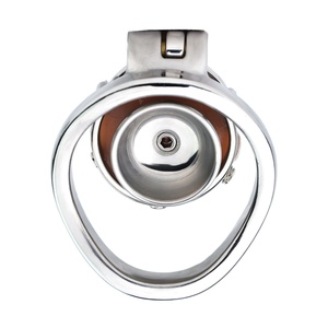 Nuevo Candado de Castidad FRRK con Simulación de Vagina de Silicona y Orificio de Urinación Desmontable para Hombres - Product Image 4