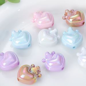 Solide coloré UV couronne amour trou droit perles acryliques en vrac pour bricolage téléphone chaîne collier accessoires - Product Image 2