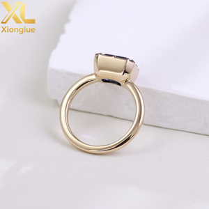 แหวนแฟชั่นทองคำ 10k 14k 18k สีเหลือง ประดับพลอยเจียระไนทรง Asscher สีน้ำเงิน รับรองโดย GRC เหมาะสำหรับงานวันเกิด งานแต่งงาน แหวนคู่รัก - Product Image 5