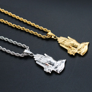 Collier avec pendentif personnalisé en acier inoxydable représentant des mains en prière, Jésus chrétien, pour la prière, la foi, cadeau spirituel - Product Image 1