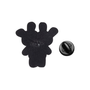 Pin de esmalte de conejo de terror adorable, broche gótico de conejito espeluznante cosido, insignia de solapa, regalo de joyería - Product Image 5