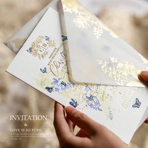 Invitaciones de Boda 2026, Invitaciones con Diseño Floral Europeo en Color Morado, Impresión Tipográfica, Estampado en Dorado, Forma Rectangular - Product Image 3