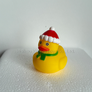 Hàng loạt tùy chỉnh <span class=keywords><strong>in</strong></span> giáng sinh PVC cao su vịt hình bồn tắm tắm đồ chơi với mẫu thiết kế - Product Image 5