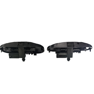 Boquillas de Lavado de Capó para Audi A6 4K0955987A 4K0955988A, Piezas de Plástico Negras para Lavado de Autos - Product Image 1