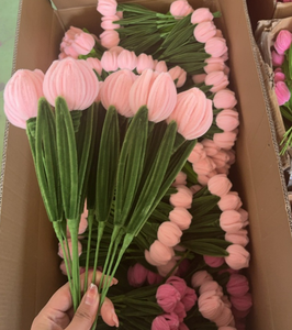 Ramo de <span class=keywords><strong>Tulipanes</strong></span> Artificiales Tejidos a Crochet, Flores Preservadas en Varilla, Regalo para el Día de San Valentín o el Día de la Madre - Product Image 6