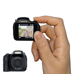 Mini kỹ thuật số retro máy ảnh Keychain 4K đèn flash nhỏ cầm tay hình ảnh máy ảnh video cho cơ thể mặc chụp ảnh chụp - Product Image 1