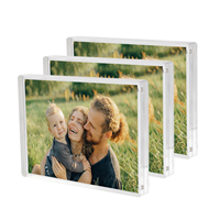 Freistehender Klarer Mini-Acryl-Zylinder-Bilderrahmen Doppelseitiger Magnet-Geschenkrahmen Kleiner Fotorahmen für Desktop-Anzeige