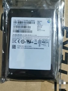 HORNG SHING Disque SSD utilisé MZILT7T6HMLA-00007 PM1643 SAS 7.68T SATA 6Gbps SSD - Product Image 3