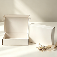 Boîtes d'expédition personnalisées avec fermeture à clip, emballage postal en carton ondulé pour le commerce électronique et les abonnements