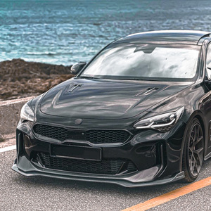 Lèvre de spoiler avant Amp-Z pour Kia Stinger GT 2018-2023, finition noire piano, texture carbone, finition mate - Product Image 2