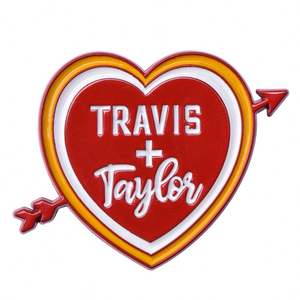 El más vendido Taylor Signer SWIFT hat pins metal Super Messi pins Insignias de solapa Esmalte duro Pins - Product Image 1