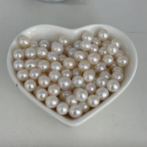 ไข่มุกน้ำจืดธรรมชาติ 7-8 มม. สีขาว แสงสว่าง ทรงกลมสมบูรณ์แบบ มีตำหนิเล็กน้อย ไข่มุกเปลือยสำหรับงาน DIY จากจูจี้ - Product Image 1