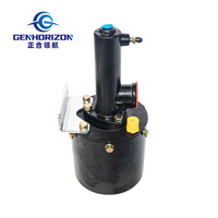 Pompe de surpression d'air pour chargeuse sur pneus 953 50C, poignée longue 156mmx90mm, peinte, avec support de godet d'huile à sortie droite