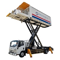 Véhicule de restauration aérienne diesel Euro 6 à grande capacité ou camion de service de traiteur aérien avec une capacité de 6200 kg