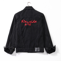 Veste en jean noire à broderie extérieure du club de personnalité Slim Fit à la mode pour hommes