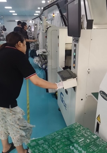 Duy nhất giai đoạn năng lượng mặt trời biến tần thời gian thực Điện Thế Hệ dữ liệu trực quan chức năng WIFI IP65 tương thích chì-axit/Li-ion - Product Image 5