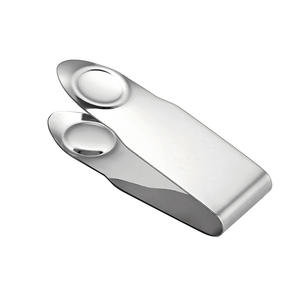 Acier inoxydable <span class=keywords><strong>Fraise</strong></span> Cerise Tomate Décortiqueur <span class=keywords><strong>De</strong></span> Fruits Extracteur <span class=keywords><strong>De</strong></span> Tige <span class=keywords><strong>De</strong></span> Fruits Cueilleur <span class=keywords><strong>De</strong></span> Feuilles Éplucheur Pince À Épiler Outils <span class=keywords><strong>De</strong></span> Cuisine - Product Image 5