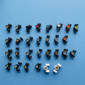 قطع غيار سيارات الألعاب المنزلية، عجلات بلاستيكية صلبة صغيرة مقاس 14 مم مصنوعة بتقنية حقن البلاستيك للألعاب - Product Image 6