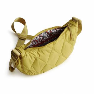Bolso Bandolera Acolchado Tipo Dumpling para Mujer, Pequeño, Grueso y Acolchado, para Entrenamiento, Viajes y Uso Diario - Product Image 2