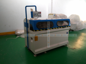 Scie à onglets CNC LJZ-CNC-500 Eworld 2200W 220V/380V, <span class=keywords><strong>moteur</strong></span> de broche à vitesse de rotation 2840 tr/min, vitesse de coupe 0-3 m/min pour aluminium et PVC - Product Image 5