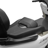 Siège de moto UHR150 étanche noir mat de luxe à deux niveaux, siège ergonomique pour moto pour une conduite améliorée