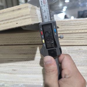 Pappelholz LVL Gerüstplatte Birkenholzfurnier Umweltfreundliches Holz 1 Jahr Garantie <span class=keywords><strong>E2</strong></span> Formaldehydemission - Product Image 5