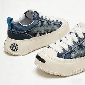 أحذية قماشية رجالية مخصصة من المصنع، منخفضة السعر، مريحة للمشي والتزلج، قابلة للتنفس - Product Image 2