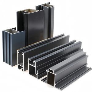 Profils en <span class=keywords><strong>aluminium</strong></span> personnalisés SUNTECH ALUMINUM Série 6000 pour les fenêtres et portes coulissantes et à battants destinées au marché du Cameroun et de l'Afrique centrale - Product Image 1