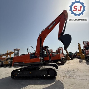 Excavatrice d'occasion Doosan 22 tonnes DX225LC, importée, en bon état, prix avantageux, provenance Corée du Sud, à vendre - Product Image 2