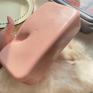 Jouet Squishy PU en forme de gâteau carré simulé, à récupération lente, pour le soulagement du stress, idéal pour tous les âges, pour cadeaux - Product Image 4