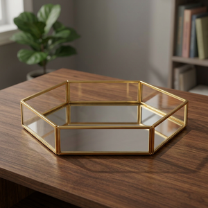 Plateau de rangement en verre hexagonal avec cadre doré, organisateur décoratif moderne pour table - Product Image 1