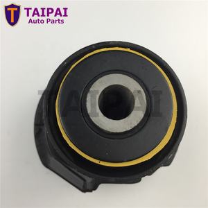 Bushing Gardan Belakang Berkualitas Baik Harga Pabrik 48725-28050 48725-58010 PREVIA AVENSIS Bushing Suspensi ALPHARD untuk TOYOTA - Product Image 5