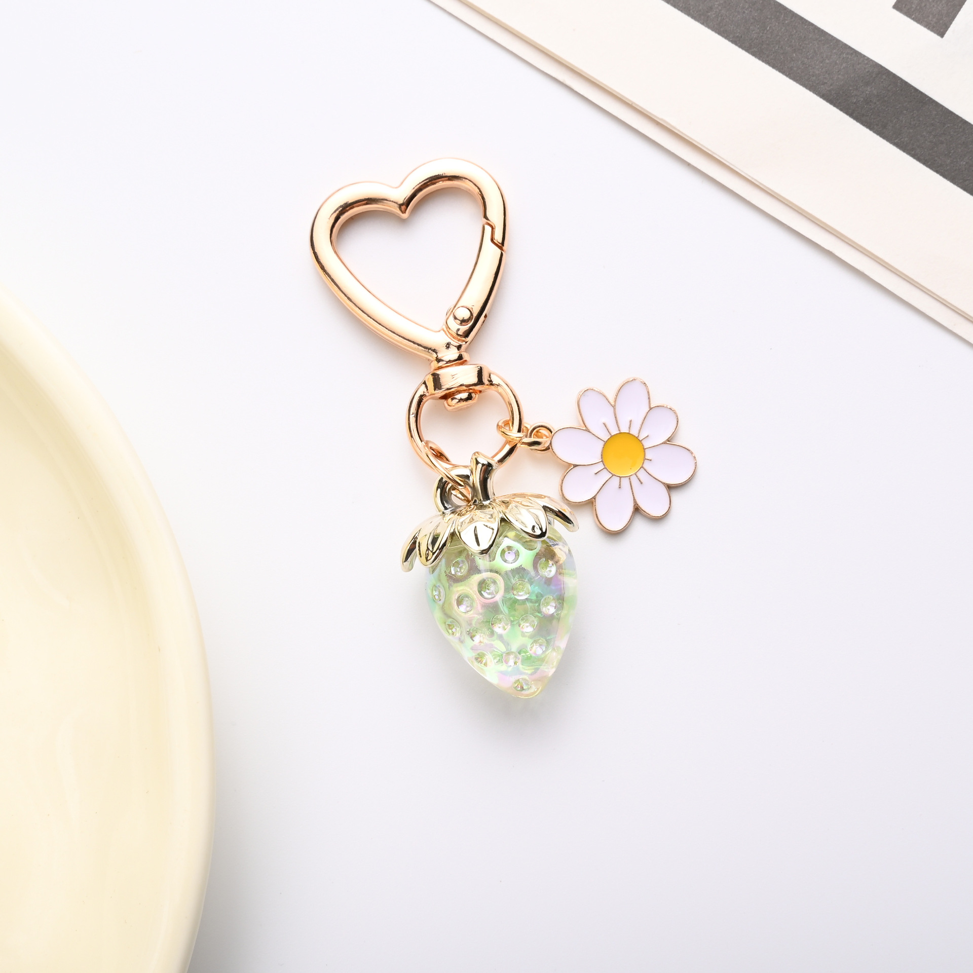 heart - shaped small flower light green strawberry