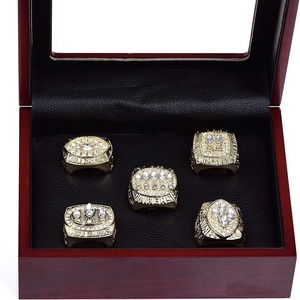 Coffret cadeau de bagues de championnat des San Francisco 49ers pour hommes, bijoux en or avec boîte - Product Image 1
