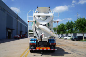 Mezclador de hormigón montado en camión oficial XCMG de segunda mano de <span class=keywords><strong>2022</strong></span> años G3606E 10m3 precio mezclador de camión de hormigón - Product Image 2