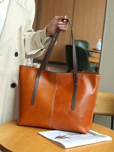 Bolso Boston de cuero multicolor, estilo de moda simple y versátil - Product Image 2