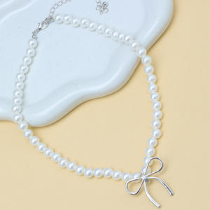 Collier de perles imitation perle, nœud papillon, collier ras du cou pour femme, bijoux simples pour soirée, colliers de mode blancs et noirs - Product Image 4