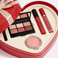 Boîte cadeau de maquillage en forme de cœur personnalisée avec plateau intégré pour la Saint-Valentin, kit cosmétique 4 pièces, boîte d'emballage en carton rigide